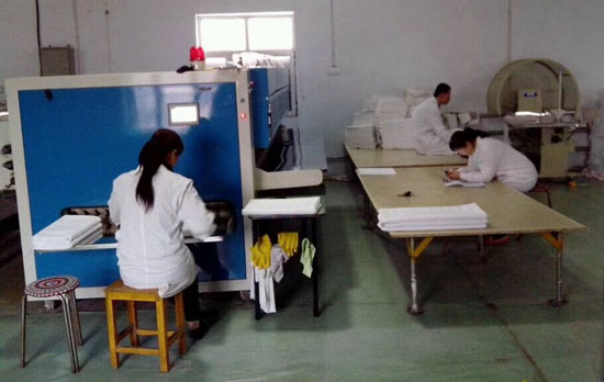 泰州爱游戏体育app官网登录入口折叠机打包机现场